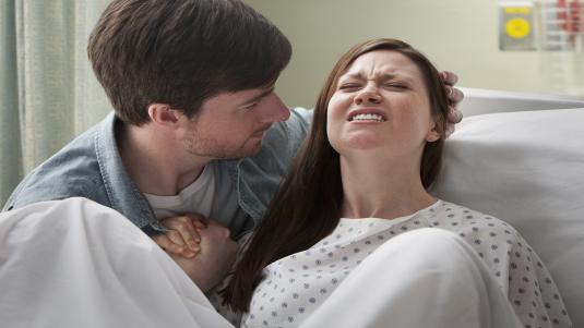 هل يمكن الوقاية من التمزق المهبلي في أثناء الولادة؟